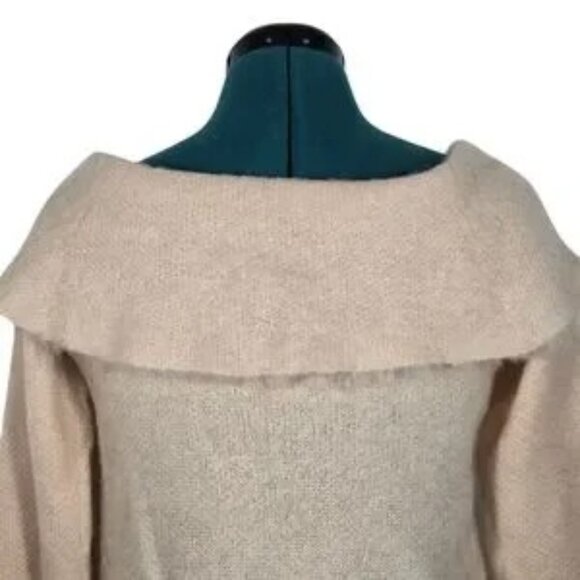 Marie Oliver Off The Shoulder Mohair Knit Sweater Blush Pink Small Lke New - Picture 6 of 8